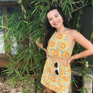 Meet your Posher, Angela